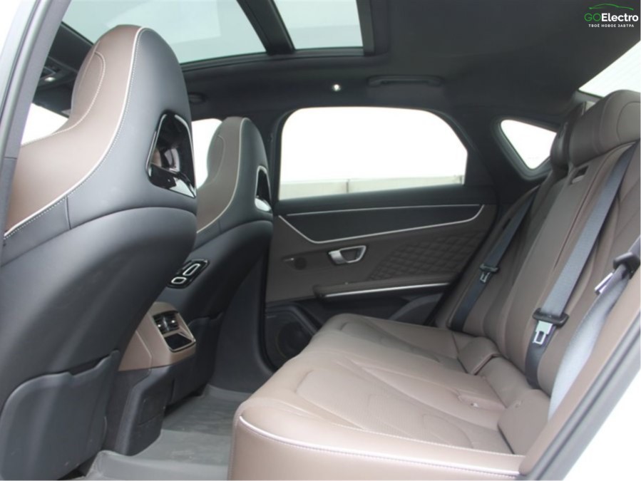 BYD HAN EV