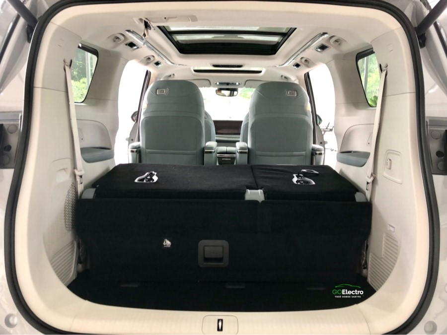 MAXUS MIFA 9