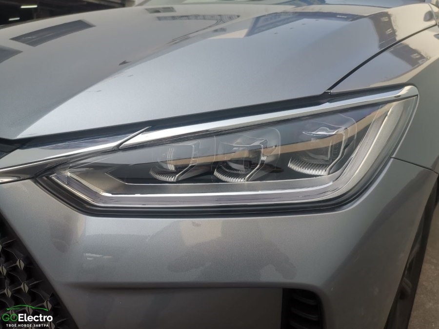 BYD E2