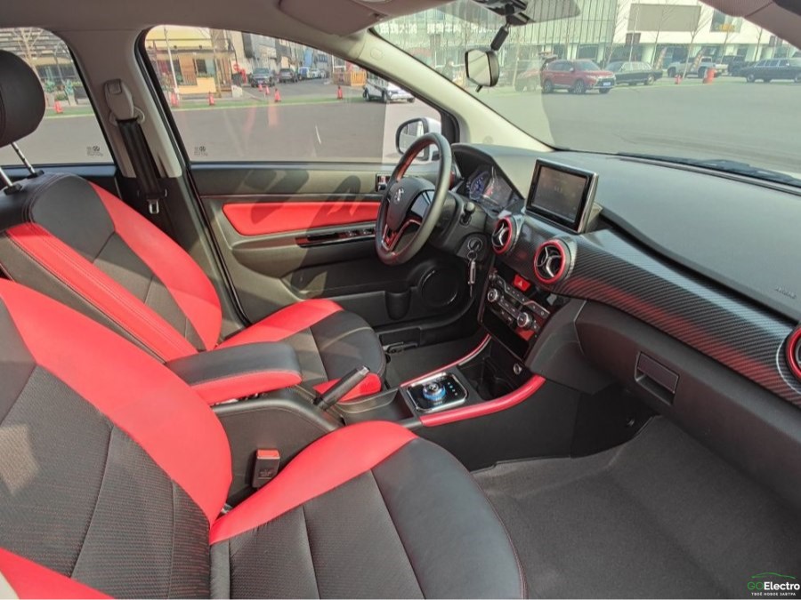 BAIC EX260
