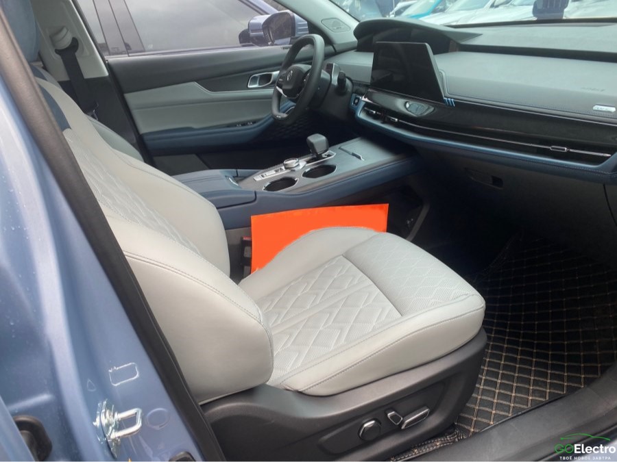 CHANGAN UNI-K iDD