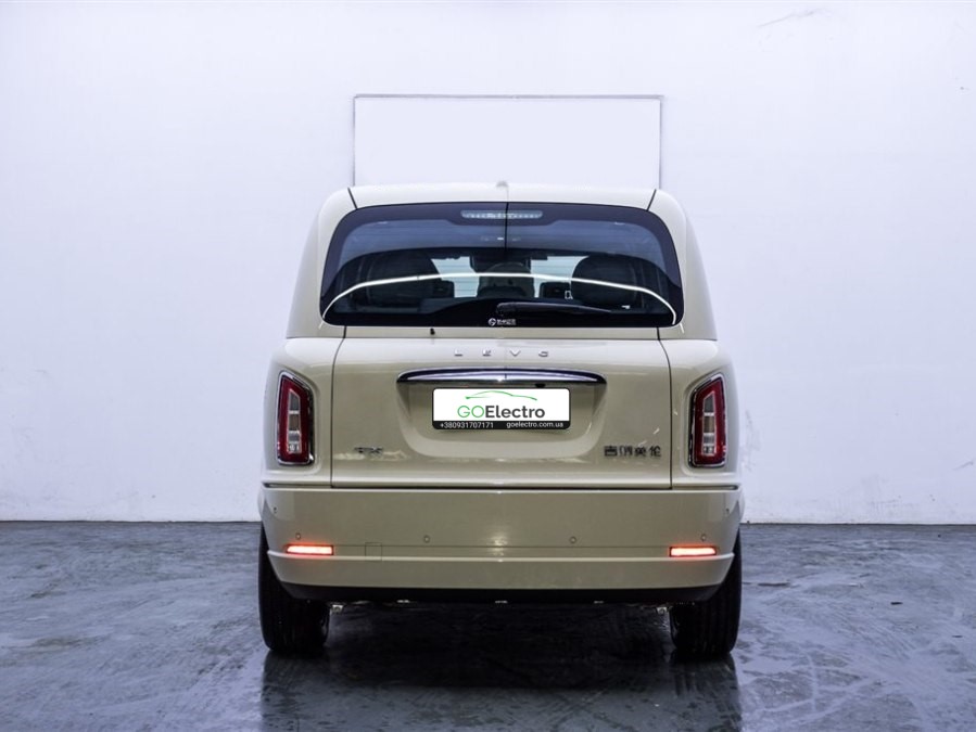 Geely LEVC TX5