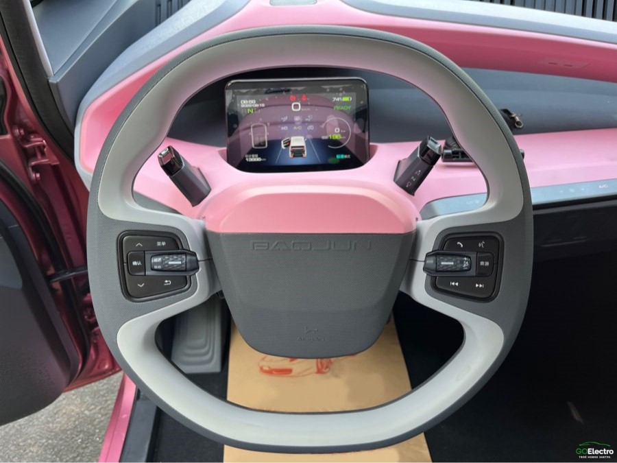 Baojun E200