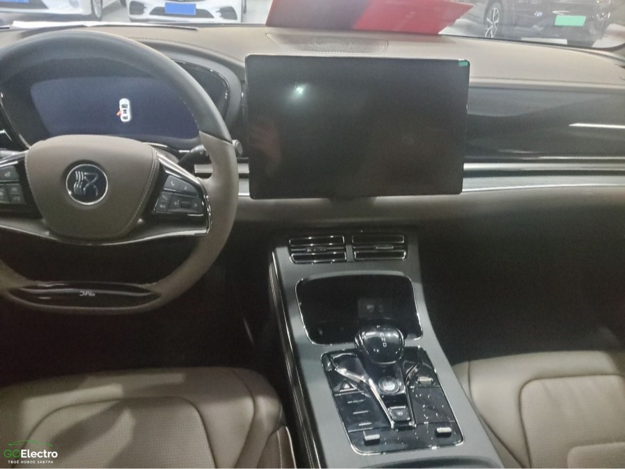 BYD HAN EV