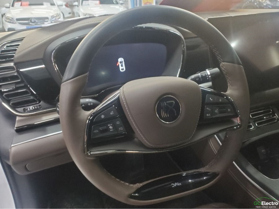 BYD HAN EV