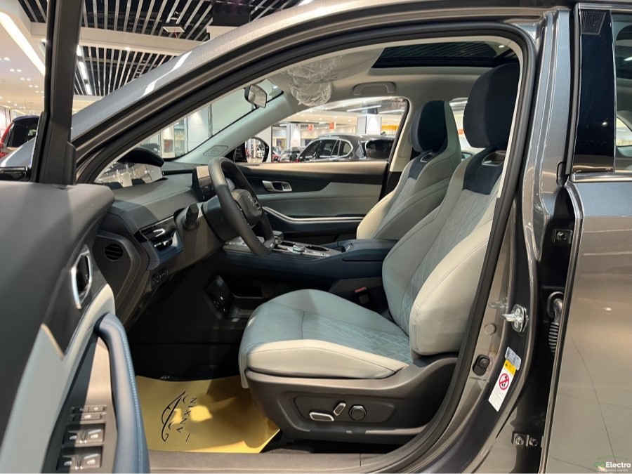 CHANGAN UNI-K iDD