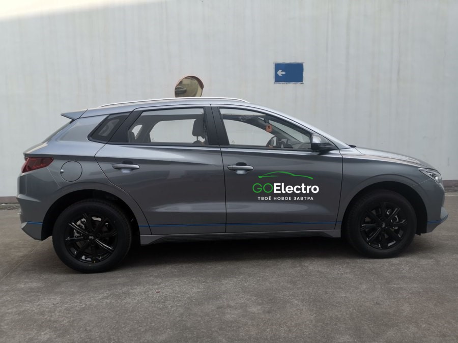 BYD E2