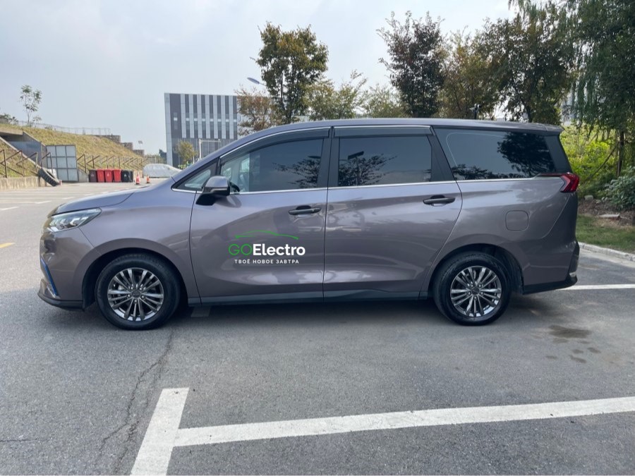 MAXUS EUNIQ 6
