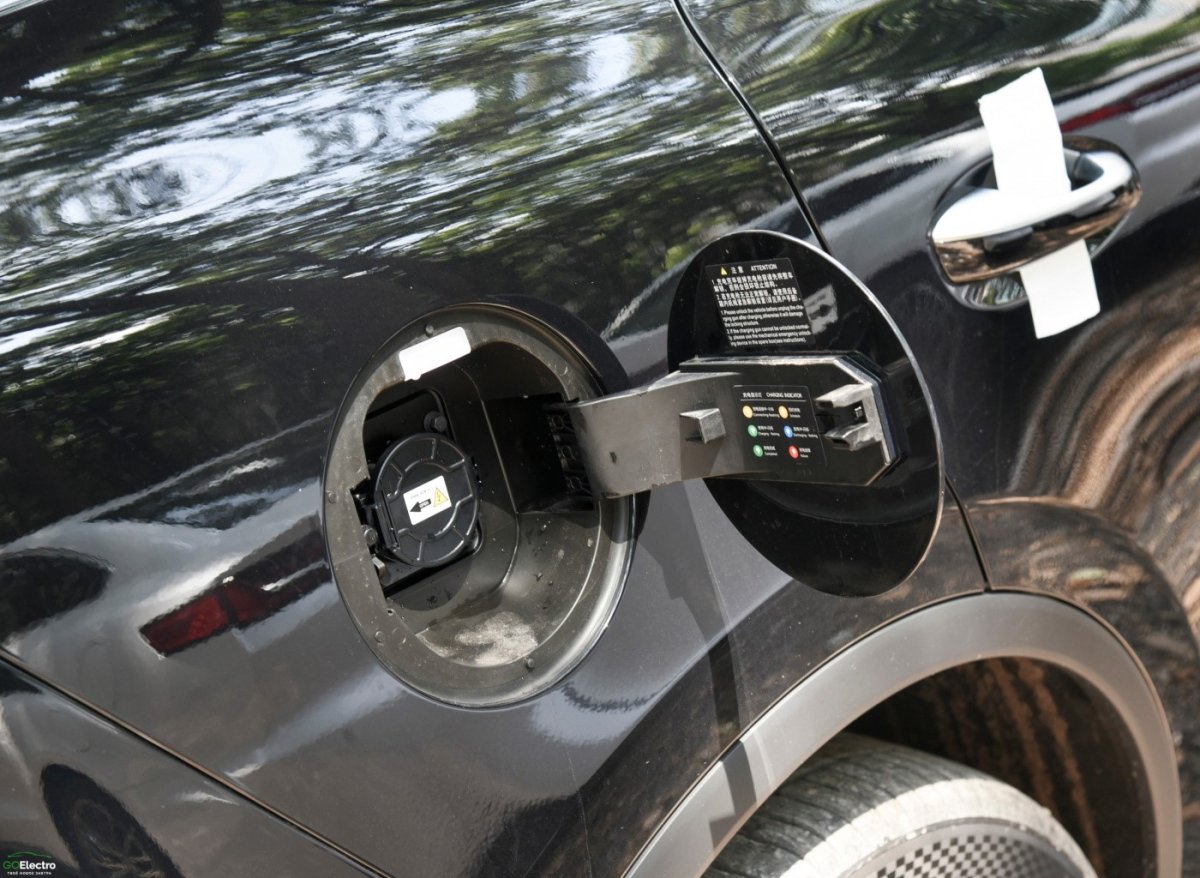 BYD TANG EV