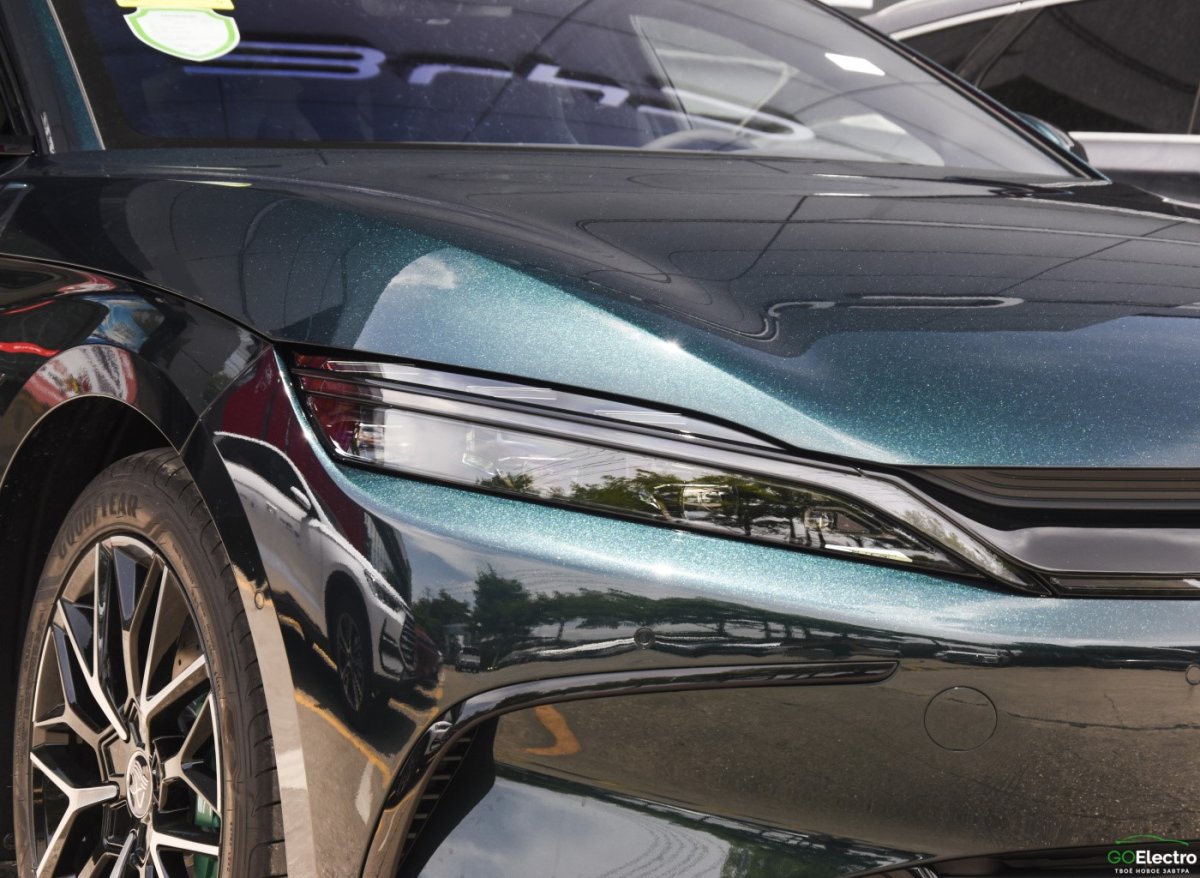 BYD HAN EV