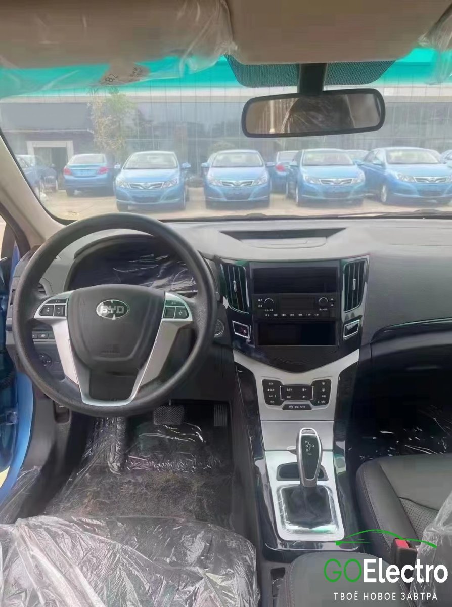 BYD EU5