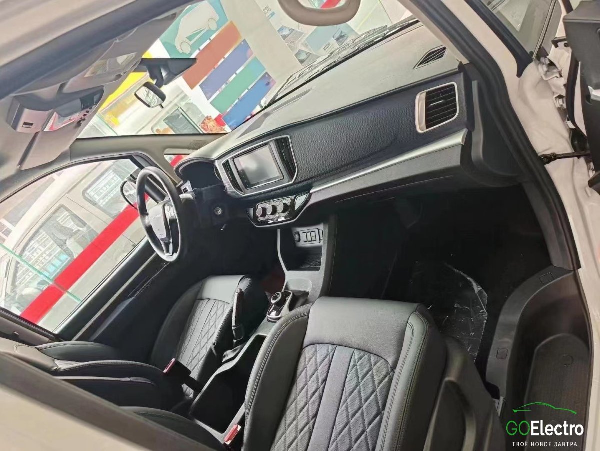 DONGFENG LINGZHI M5EV
