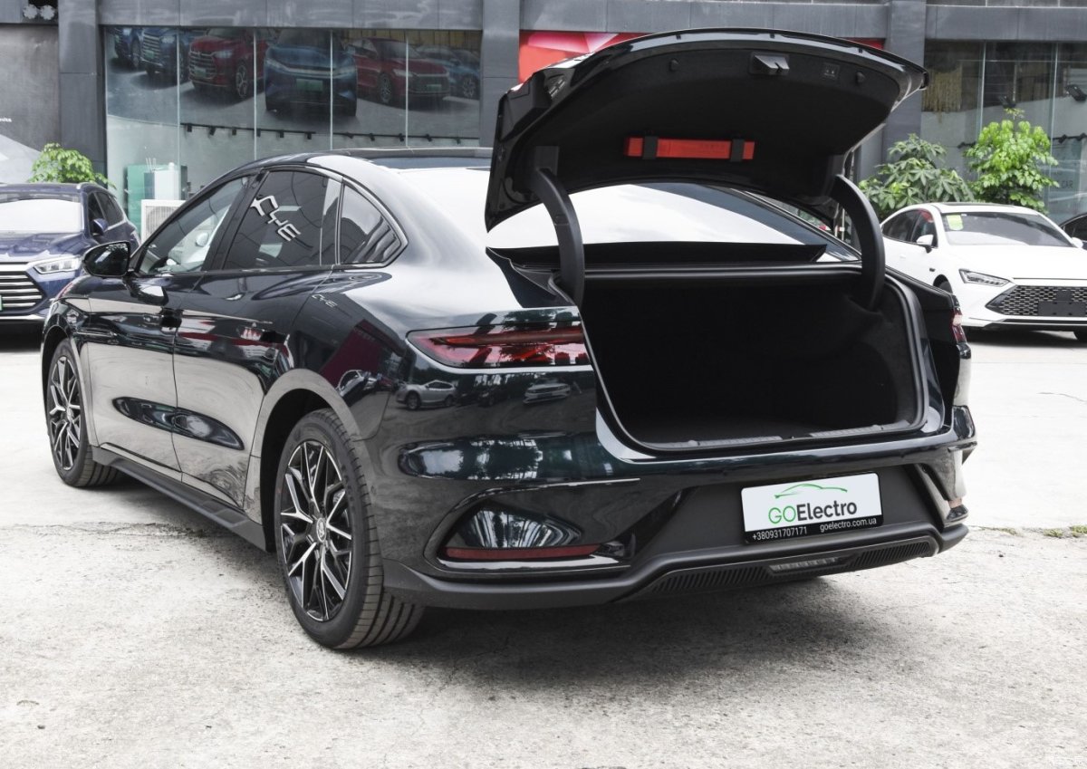 BYD HAN EV