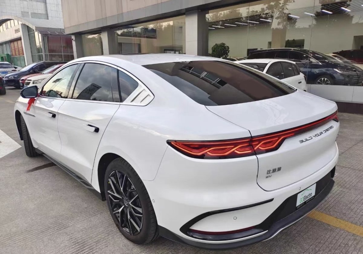BYD HAN EV TOP