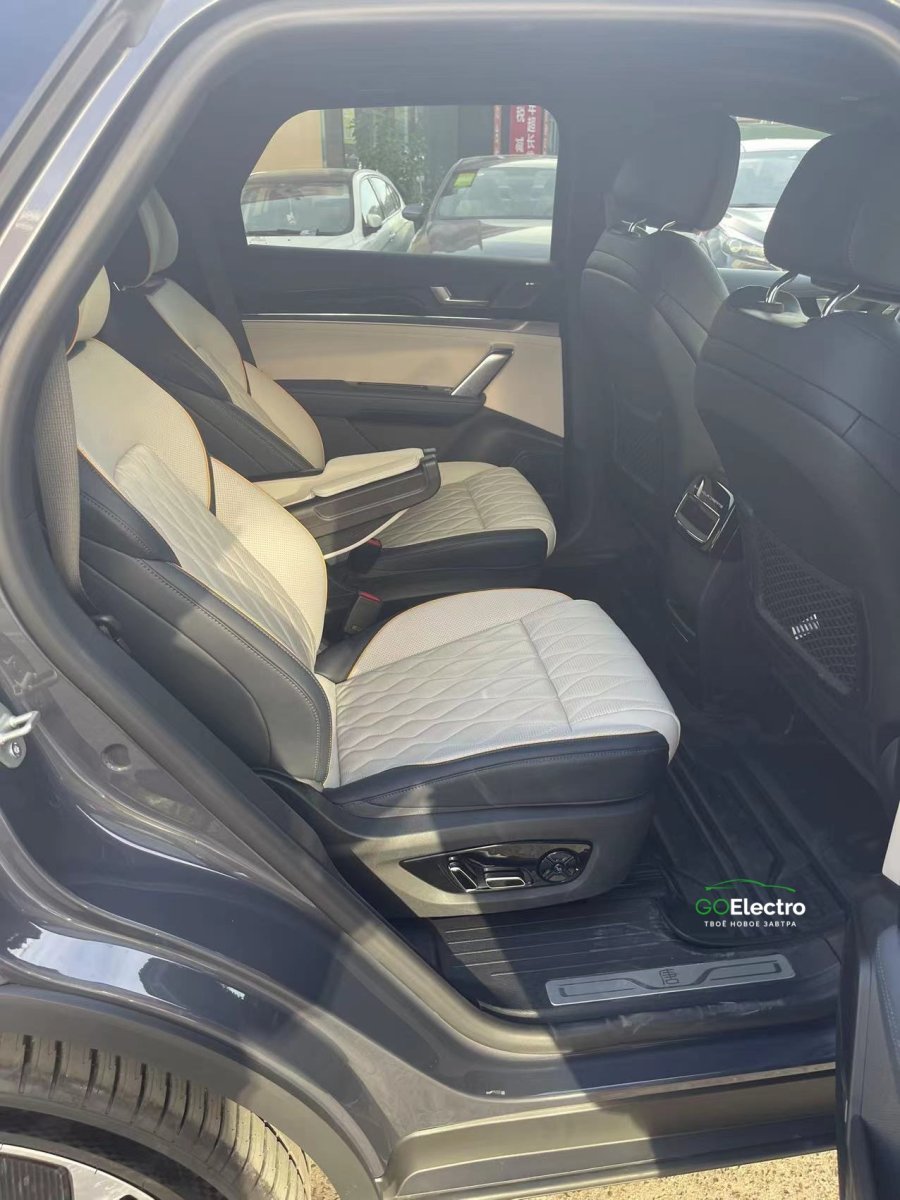 BYD TANG EV 635km