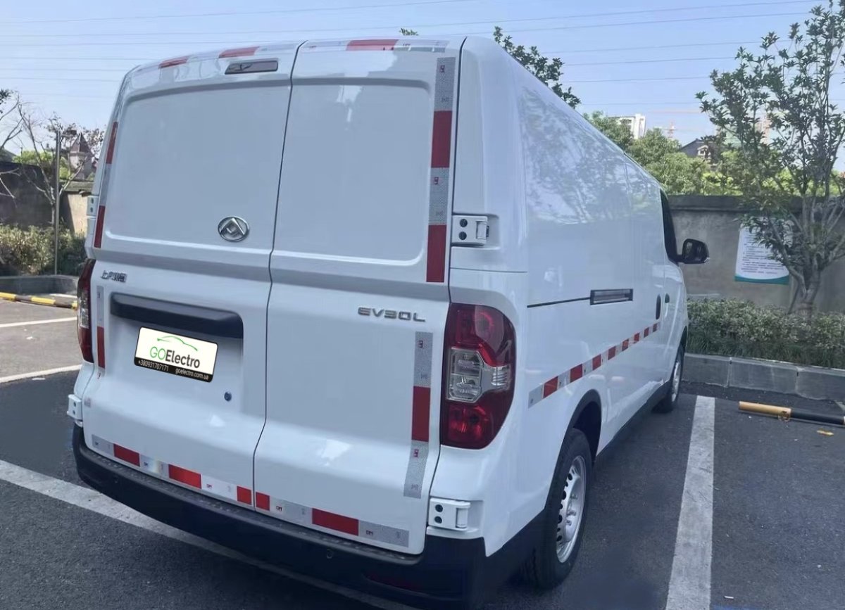 MAXUS EV30L